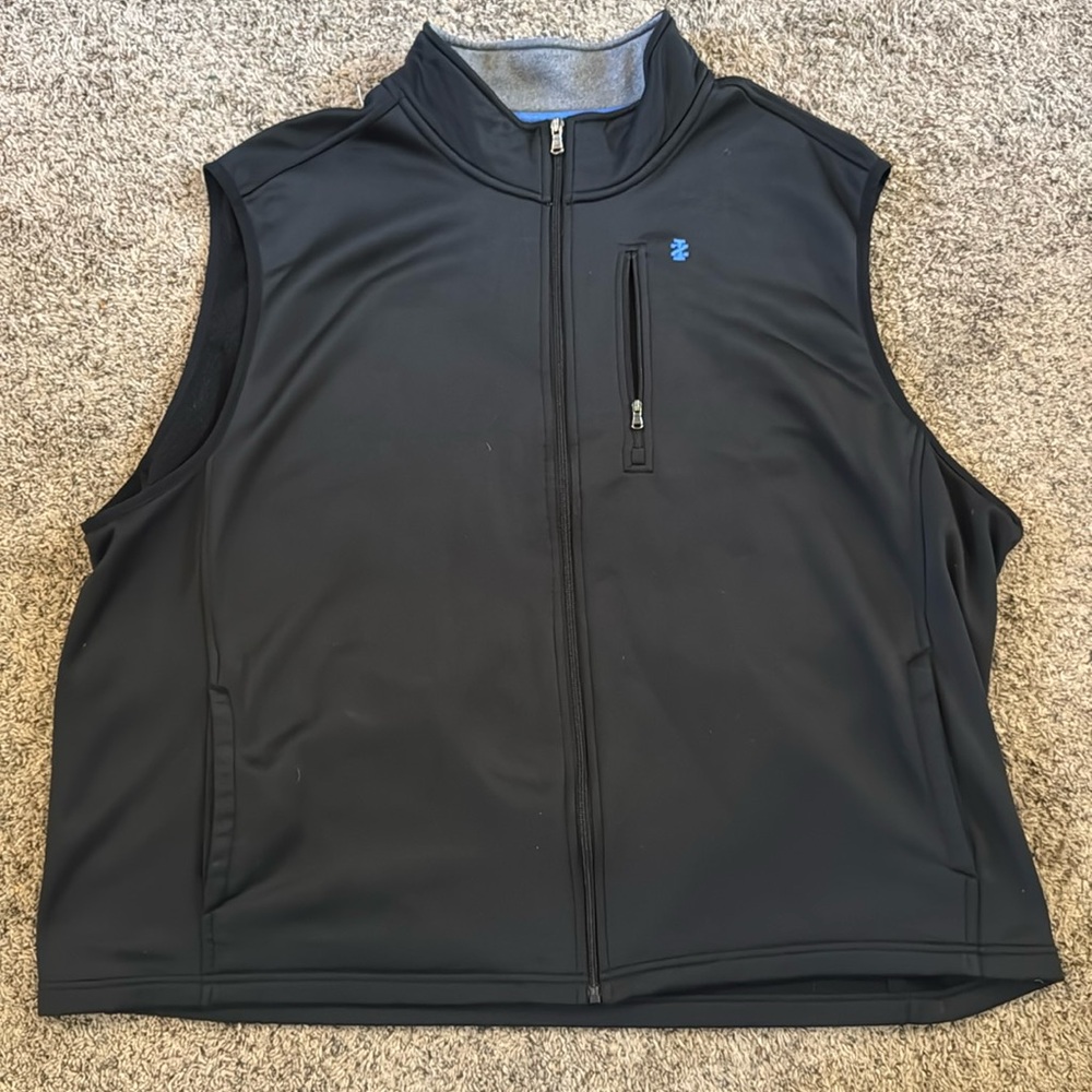 Men’s black Izod vest. Size 3XL